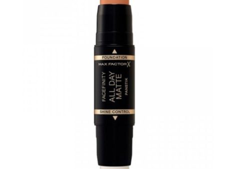 Max Factor Facefinity All Day Matte Panstick Foundation 70 Warm Sand on Sale