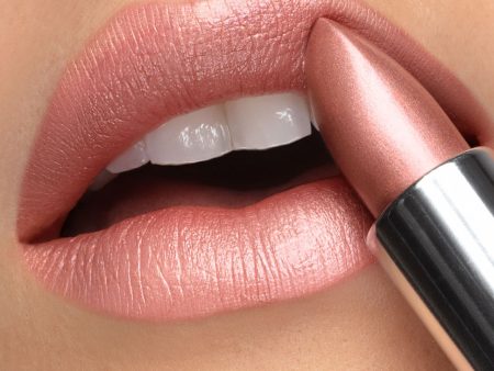 Glamour Crème | A Frosted Blushing Peach Lipstick With Gold and Rose Shimmer Supply